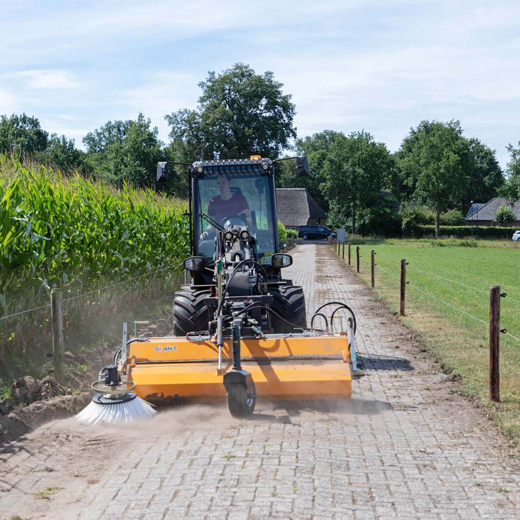 g2700telehd veegmachine[2]rb